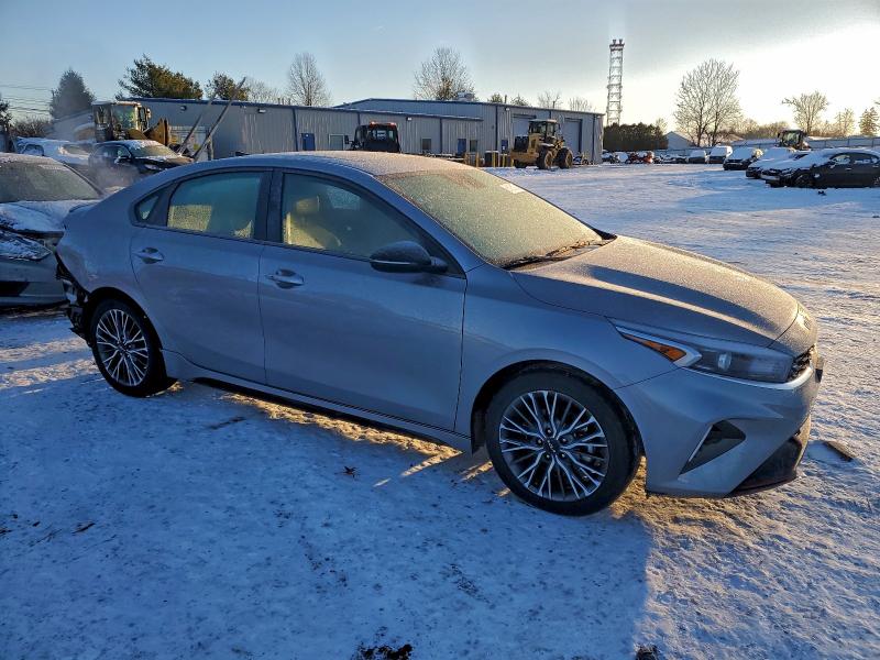 Photo 4 from auction – 2024 KIA FORTE GT L with VIN 3KPF54AD5RE701366