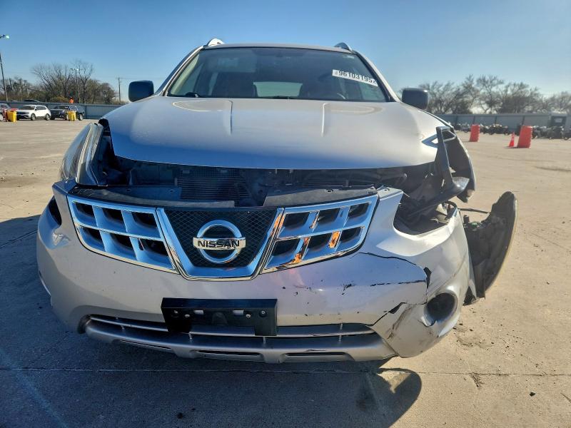 Photo 5 from auction – 2015 NISSAN ROGUE SELE with VIN JN8AS5MT8FW674651