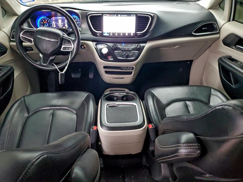 Photo 8 from auction – 2023 CHRYSLER PACIFICA T with VIN 2C4RC1BG0PR553004