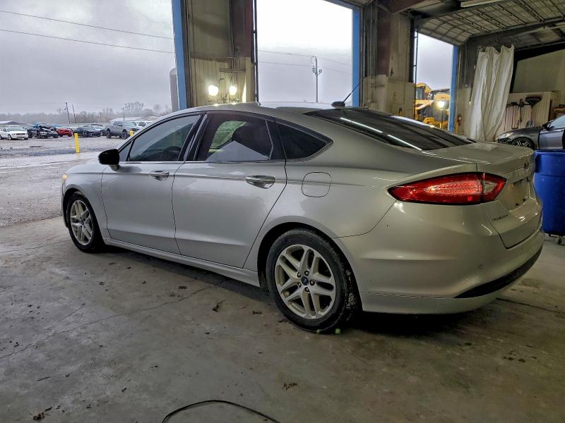 Photo 2 from auction – 2016 FORD FUSION with VIN 3FA6P0H70GR262835
