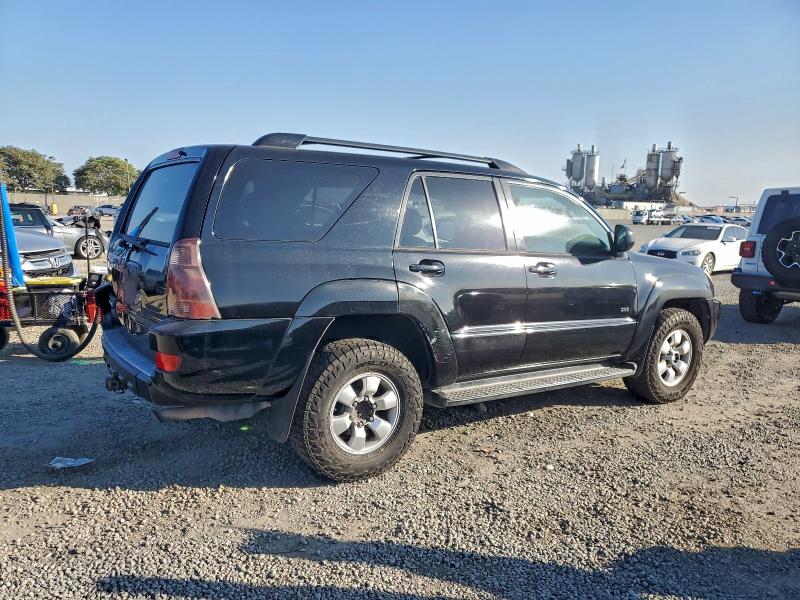 Photo 3 from auction – 2005 TOYOTA 4RUNNER SR with VIN JTEZU14RX50059795