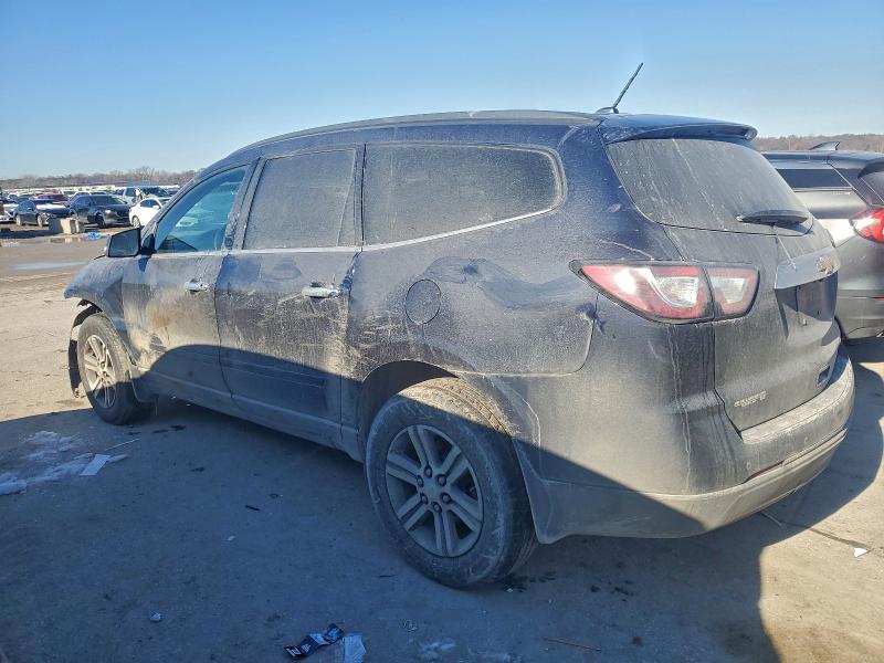 Photo 2 from auction – 2015 CHEVROLET TRAVERSE L with VIN 1GNKRGKDXFJ370325