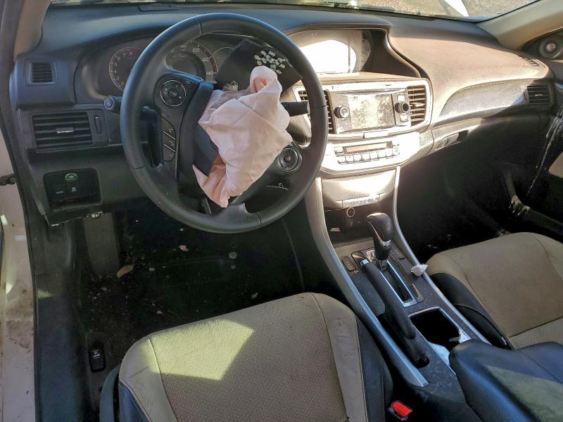 Photo 8 from auction – 2015 HONDA ACCORD EXL with VIN 1HGCT1B85FA011139