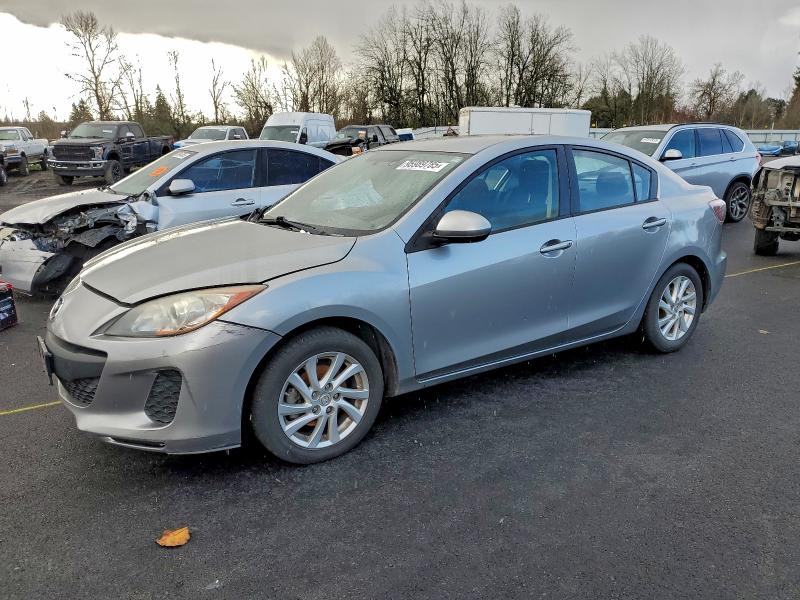 MAZDA 3 I 2013 with VIN JM1BL1TGXD1702972 - Photo from auction