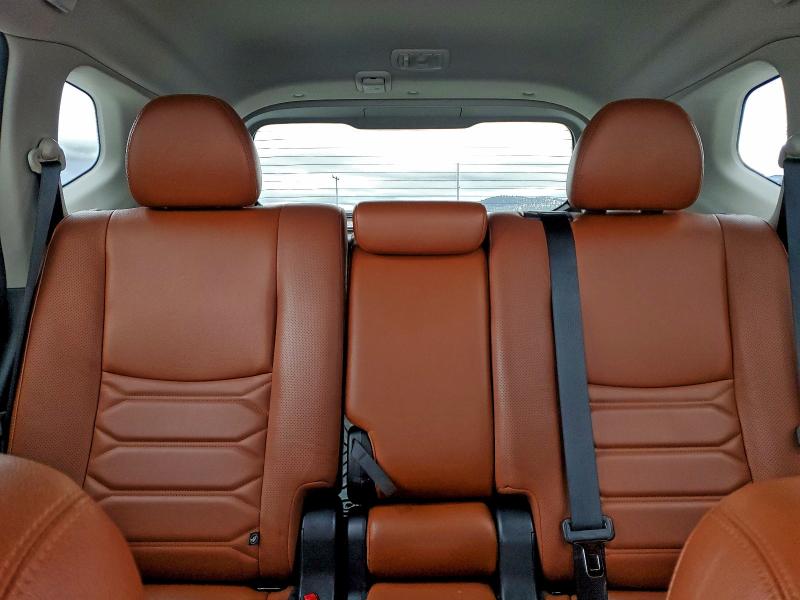 Photo 10 from auction – 2019 NISSAN ROGUE S with VIN 5N1AT2MT8KC759990