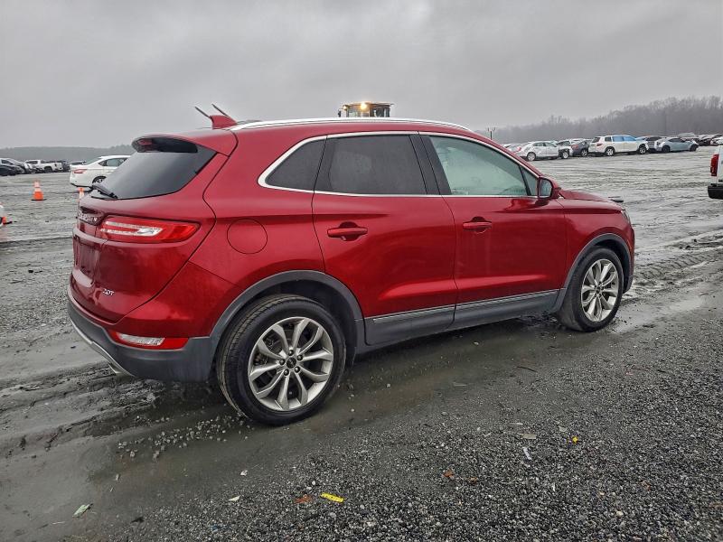 Photo 3 from auction – 2017 LINCOLN MKC SELECT with VIN 5LMCJ2C95HUL57896