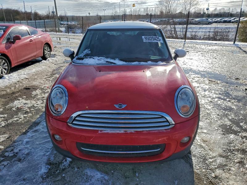 Photo 5 from auction – 2012 MINI COOPER with VIN WMWSU3C55CT254843