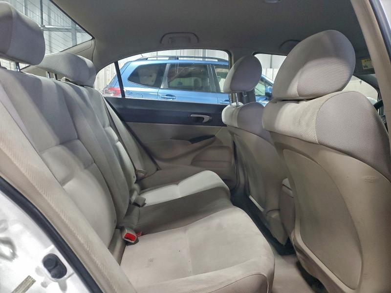 Photo 10 from auction – 2009 HONDA CIVIC LX with VIN 19XFA15539E000855