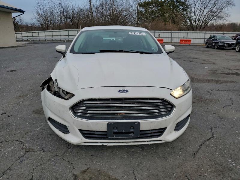 Photo 5 from auction – 2013 FORD FUSION with VIN 3FA6P0G73DR256072