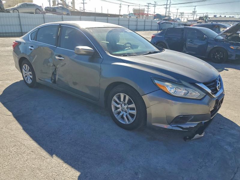 Photo 4 from auction – 2016 NISSAN ALTIMA 2.5 with VIN 1N4AL3AP3GN366658
