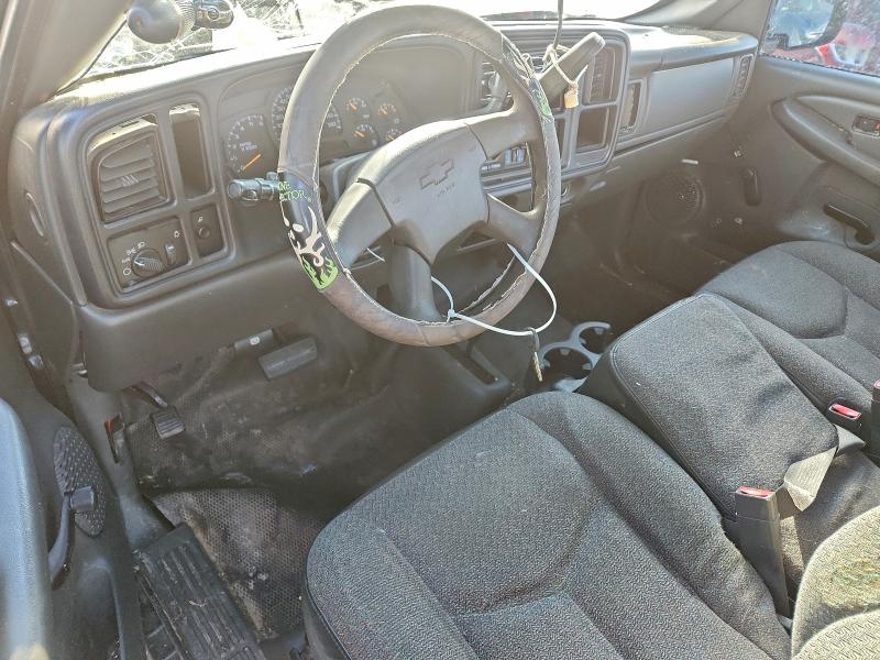 Photo 8 from auction – 2005 CHEVROLET SILVERADO with VIN 1GCEK19Z75Z245047
