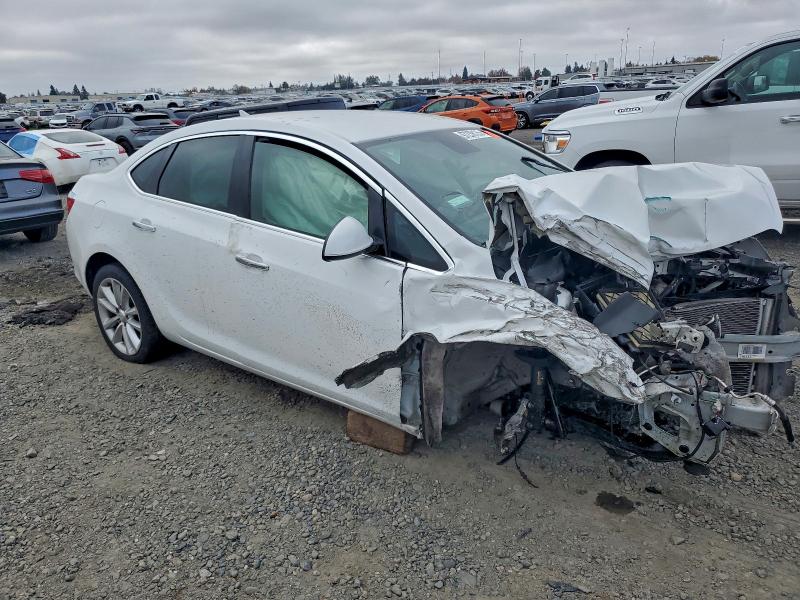 Photo 4 from auction – 2013 BUICK VERANO with VIN 1G4PP5SK7D4160960