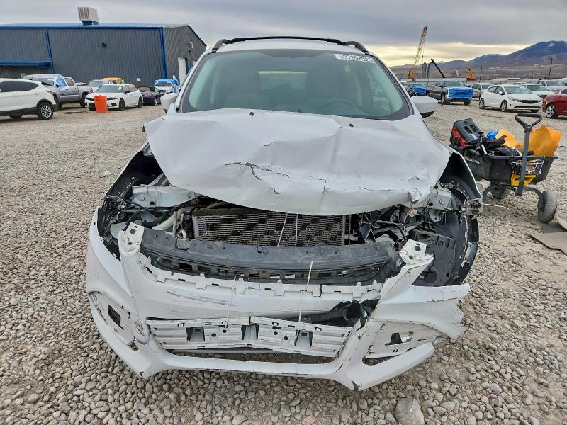 Photo 5 from auction – 2015 FORD ESCAPE SE with VIN 1FMCU9G93FUA28639
