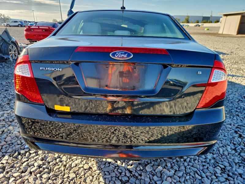 Photo 6 from auction – 2011 FORD FUSION S with VIN 3FAHP0GA7BR147132