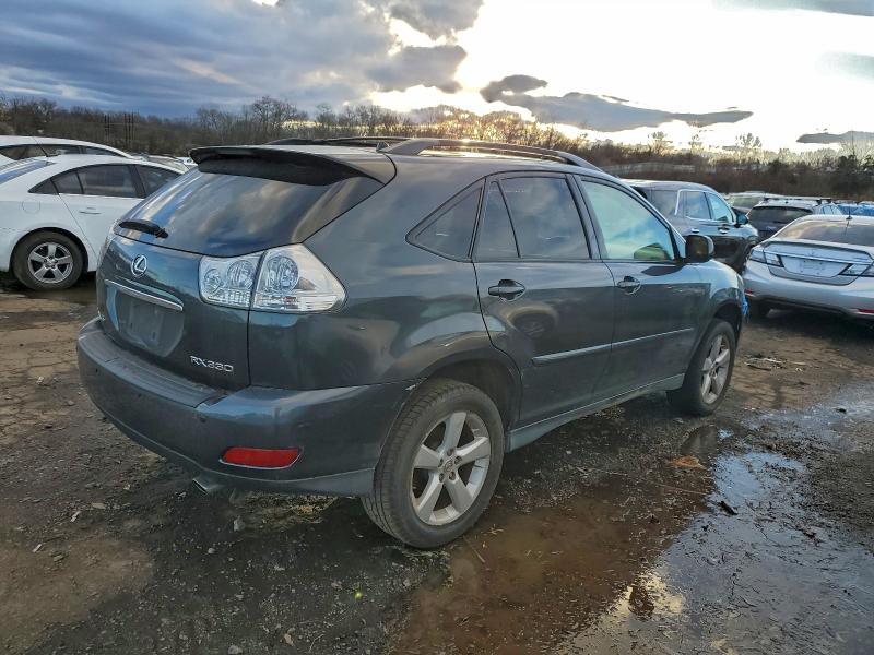 Photo 3 from auction – 2005 LEXUS RX 330 with VIN 2T2HA31UX5C042672