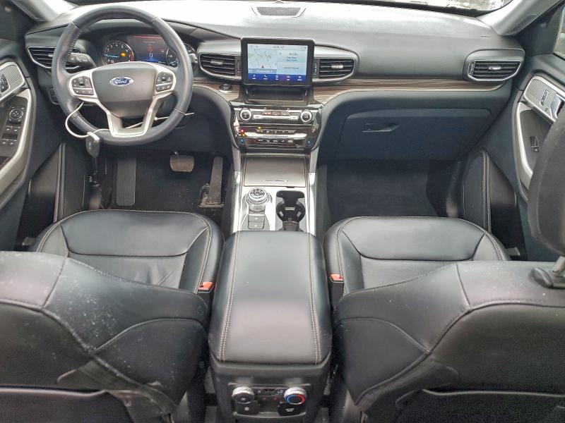 Photo 8 from auction – 2022 FORD EXPLORER L with VIN 1FMSK8FH3NGA44616