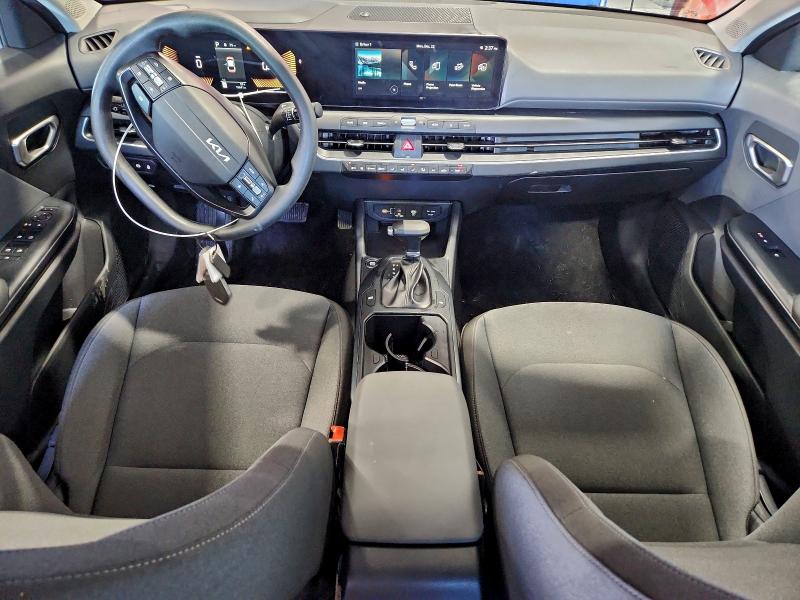 Photo 8 from auction – 2025 KIA K4 LX with VIN 3KPFT4DE4SE059805