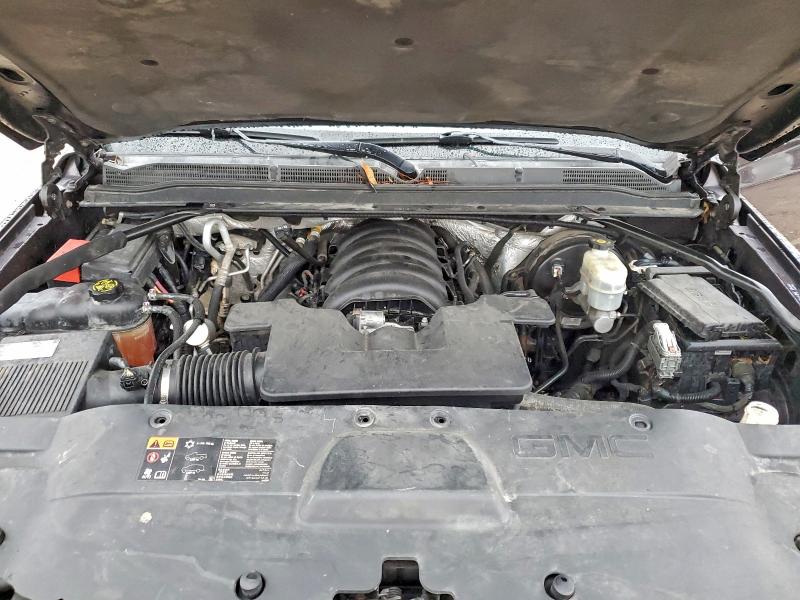 Photo 12 from auction – 2015 GMC YUKON SLE with VIN 1GKS1AEC3FR104165