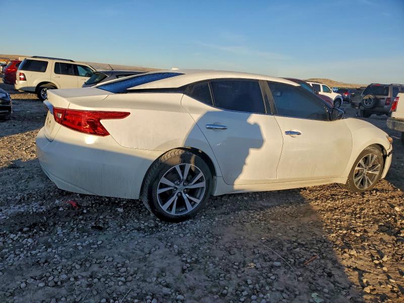 Photo 3 from auction – 2016 NISSAN MAXIMA 3.5 with VIN 1N4AA6AP1GC405525