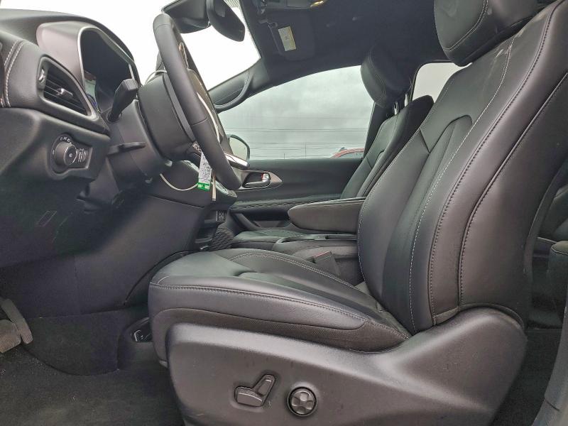 Photo 7 from auction – 2025 CHRYSLER PACIFICA H with VIN 2C4RC1S71SR563128
