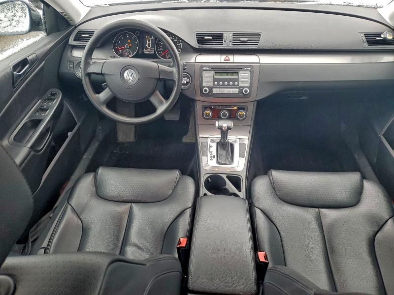 Photo 8 from auction – 2010 VOLKSWAGEN PASSAT 2.0 with VIN WVWLK9ANXAE122715
