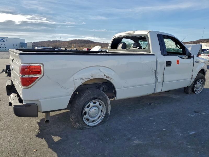 Photo 3 from auction – 2011 FORD F150 with VIN 1FTMF1CM2BKD47812