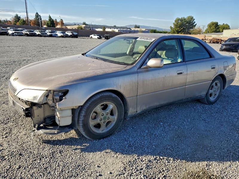 LEXUS ES 300 1999 with VIN JT8BF28G2X0232211 - Photo from auction