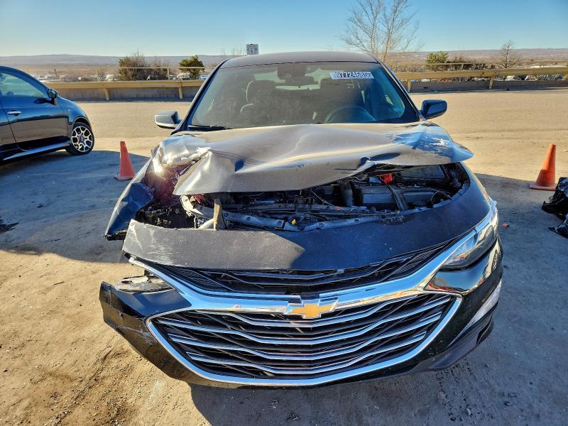 Photo 5 from auction – 2024 CHEVROLET MALIBU LT with VIN 1G1ZD5ST4RF221801