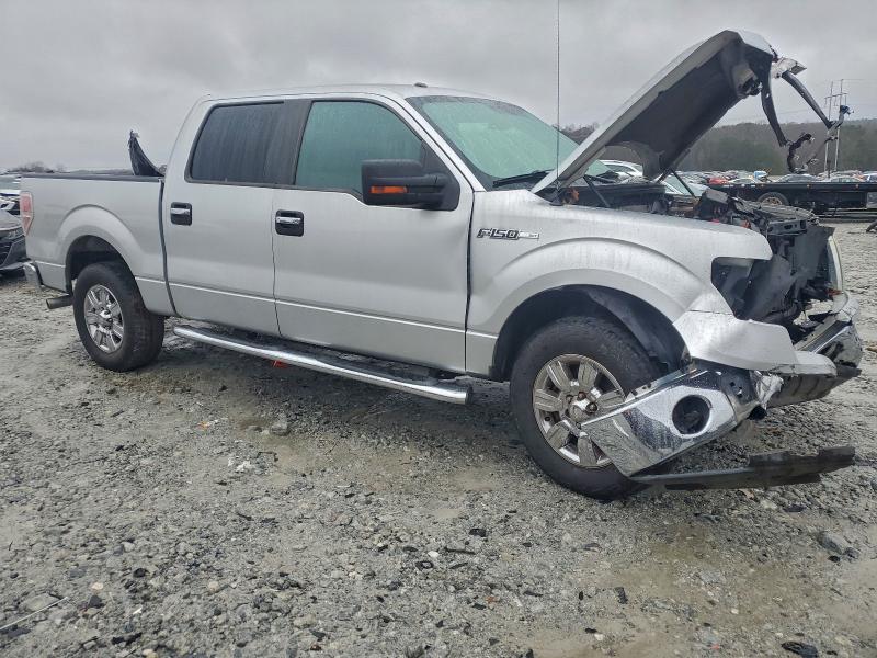 Photo 4 from auction – 2011 FORD F150 SUPER with VIN 1FTFW1CF9BFA17684