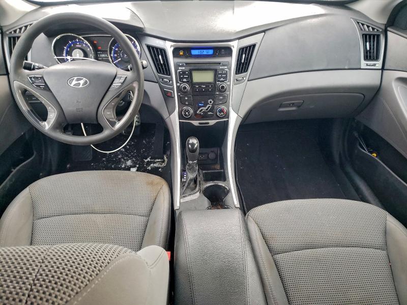 Photo 8 from auction – 2011 HYUNDAI SONATA GLS with VIN 5NPEB4AC4BH193842