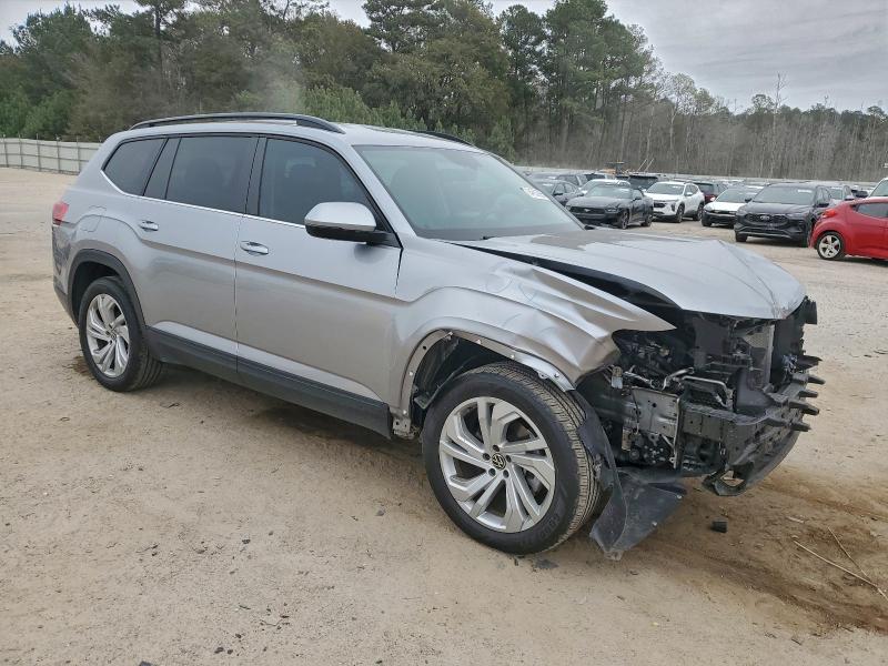 Photo 4 from auction – 2023 VOLKSWAGEN ATLAS SE with VIN 1V2WR2CA3PC517736