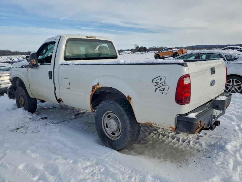 صورة رقم 2 من المزاد - 2013 FORD F250 SUPER مع VIN 1FTBF2B63DEB76912