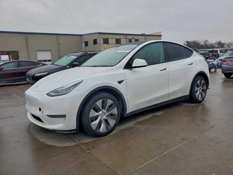 TESLA MODEL Y 2023 with VIN 7SAYGDEE7PA079494 - Photo from auction