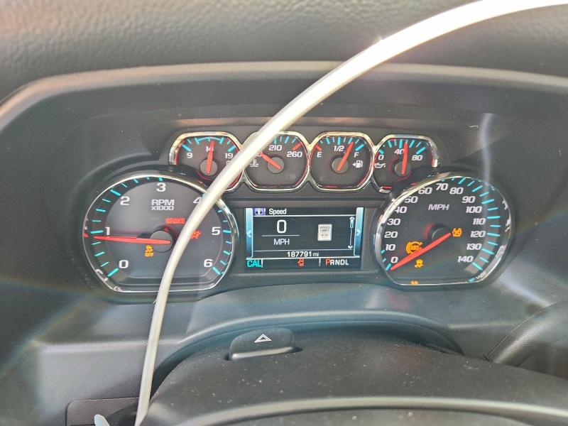 Photo 9 from auction – 2017 CHEVROLET SILVERADO with VIN 1GCRCREC3HZ283877