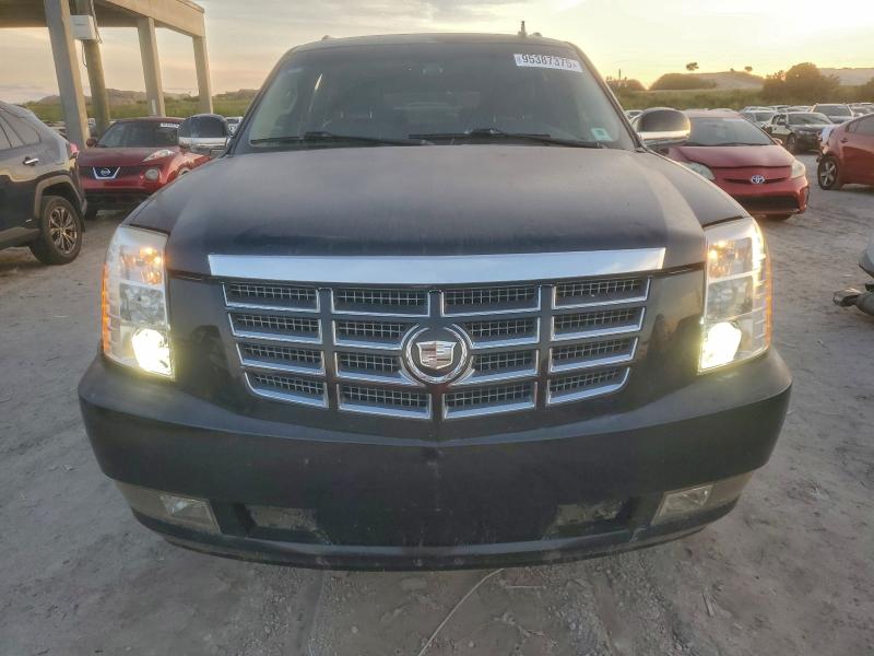 Photo 5 from auction – 2014 CADILLAC ESCALADE E with VIN 1GYS4HEF2ER156353