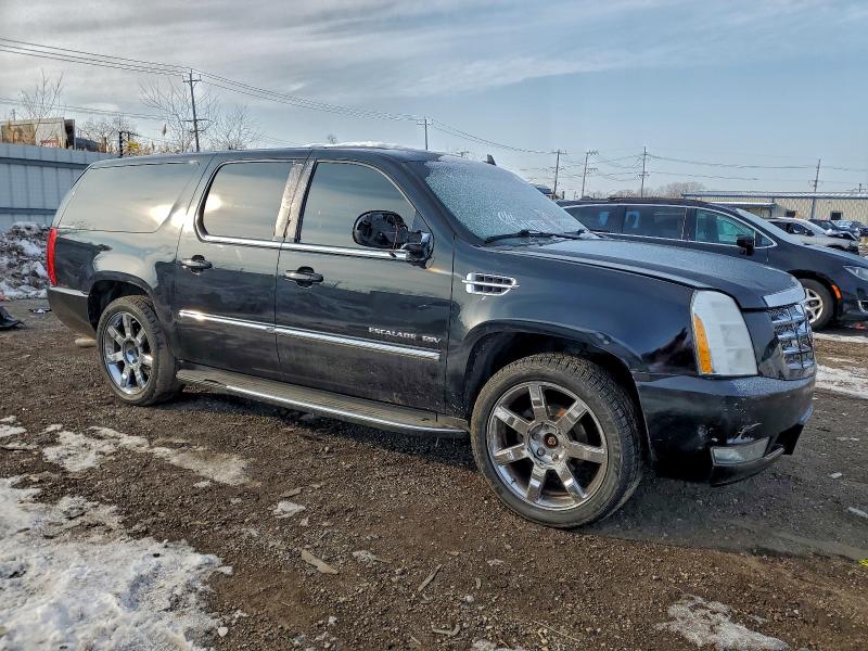 Photo 4 from auction – 2011 CADILLAC ESCALADE E with VIN 1GYS4HEF8BR136958