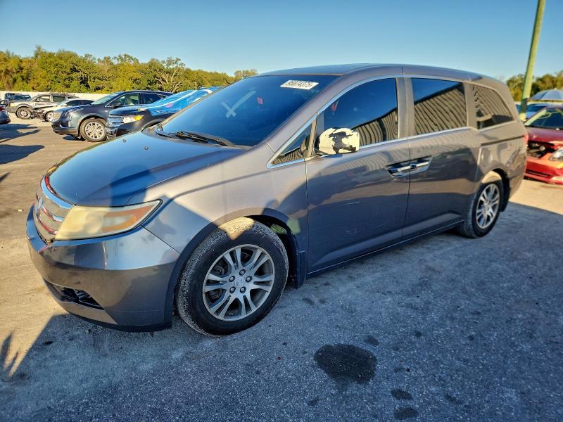 HONDA ODYSSEY EX 2011 with VIN 5FNRL5H69BB096378 - Photo from auction