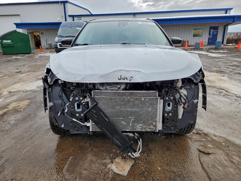 Photo 5 from auction – 2022 JEEP COMPASS LI with VIN 3C4NJDCB5NT167262