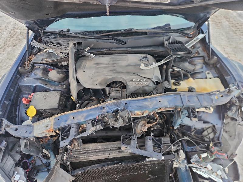 Photo 11 from auction – 2016 CHRYSLER 300 LIMITE with VIN 2C3CCARGXGH248759