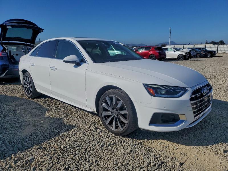 Photo 4 from auction – 2021 AUDI A4 PREMIUM with VIN WAUBBAF43MA008867