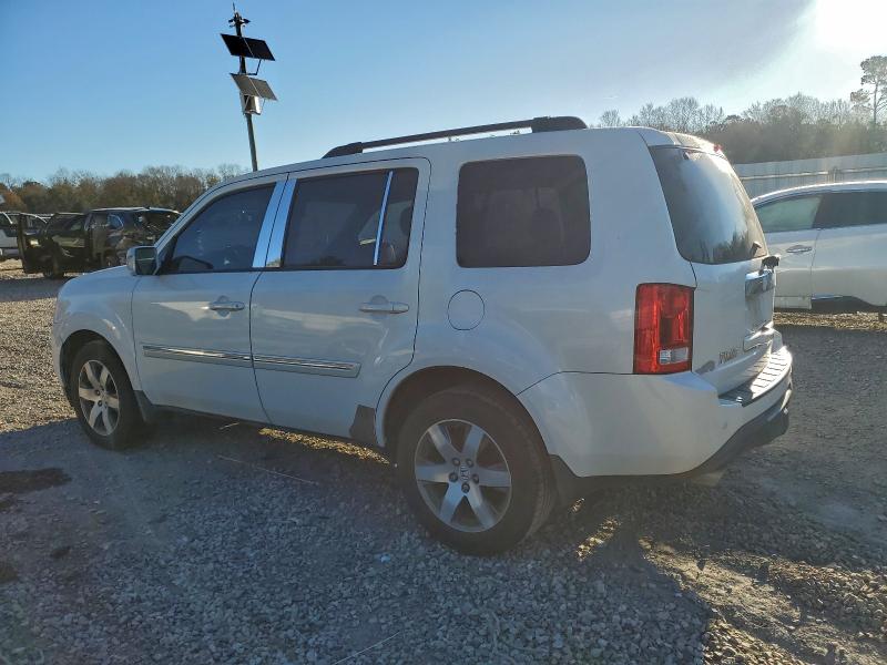 Photo 2 from auction – 2014 HONDA PILOT TOUR with VIN 5FNYF3H92EB001472