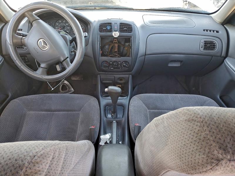 Photo 8 from auction – 2000 MAZDA PROTEGE DX with VIN JM1BJ2229Y0227361