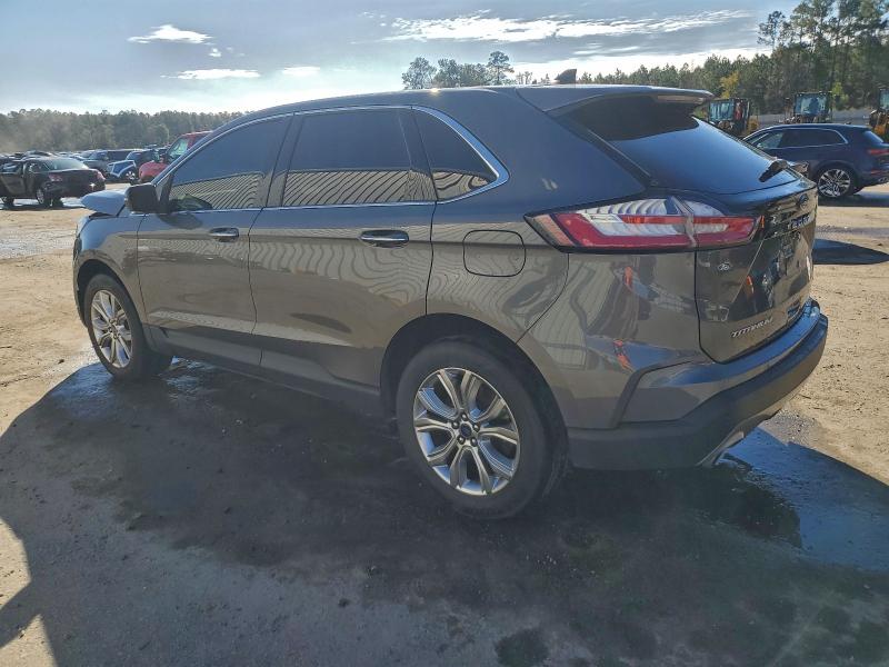 Photo 2 from auction – 2022 FORD EDGE TITAN with VIN 2FMPK4K93NBB03586