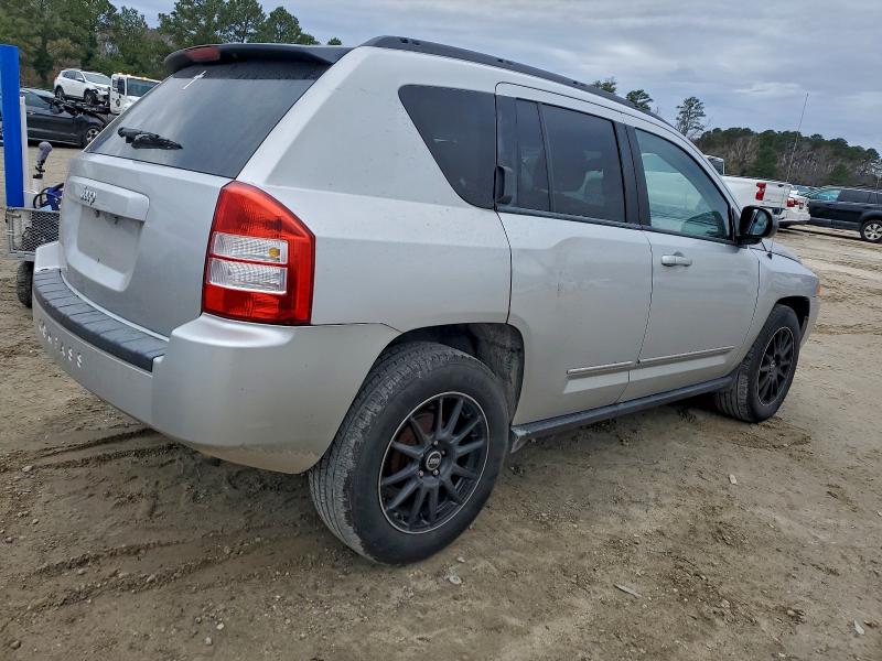 Photo 3 from auction – 2010 JEEP COMPASS SP with VIN 1J4NT4FB6AD522018