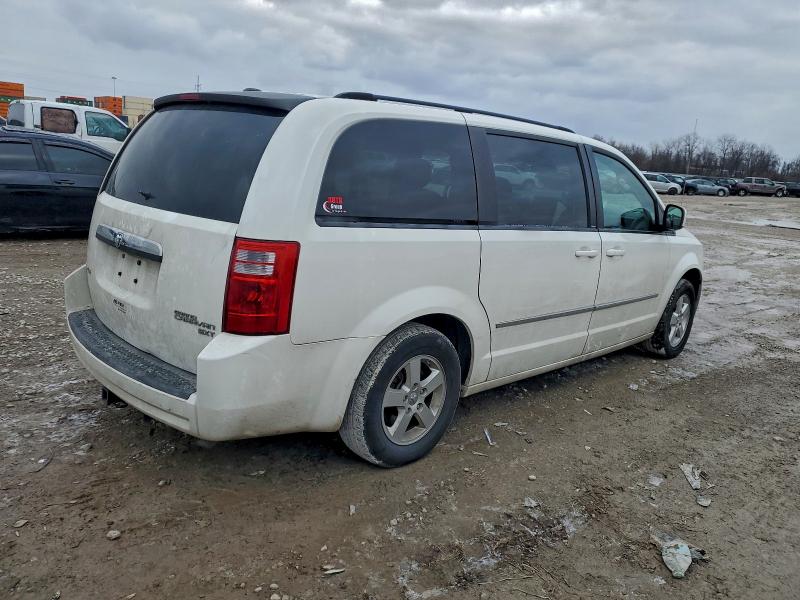 Photo 3 from auction – 2010 DODGE GRAND CARA with VIN 2D4RN5D1XAR203254