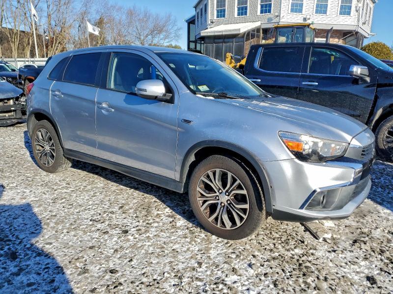 Photo 4 from auction – 2016 MITSUBISHI OUTLANDER with VIN JA4AR3AU2GZ025642