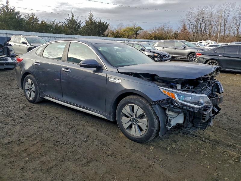 Photo 4 from auction – 2017 KIA OPTIMA with VIN KNAGT4LE7H5009567
