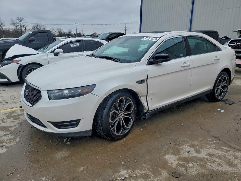 FORD TAURUS SHO 2015 with VIN 1FAHP2KT0FG208645 - Photo from auction