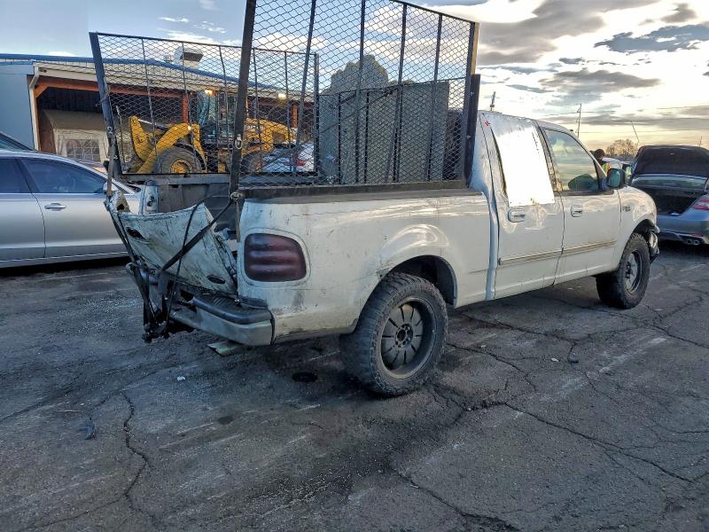 Photo 3 from auction – 2002 FORD F150 SUPER with VIN 1FTRW07662KD47470