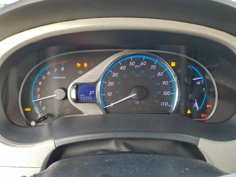 Photo 9 from auction – 2011 TOYOTA SIENNA XLE with VIN 5TDYK3DC1BS048254